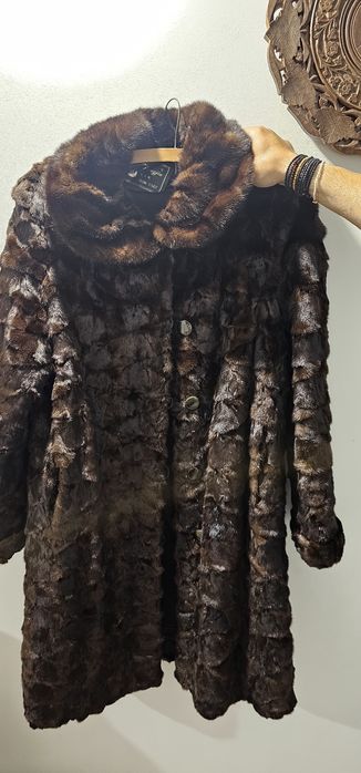 Haina din blana naturala de nurca