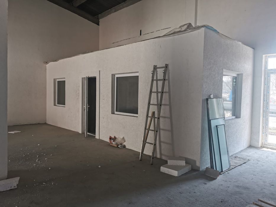 Închiriez hale depozit