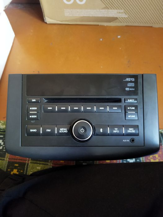 Продаю магнитофон от nexia 3