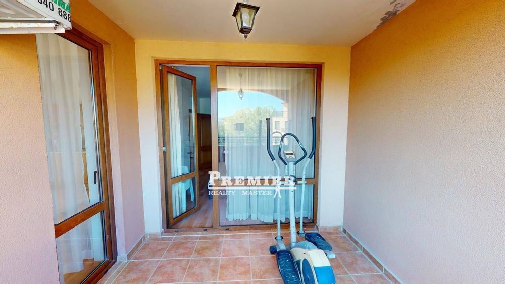 Продава се Тристаен апартамент в к.к. Слънчев бряг - 122 кв.м за 779 €/кв.м - Снимка #8