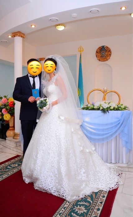 Свадебные платья