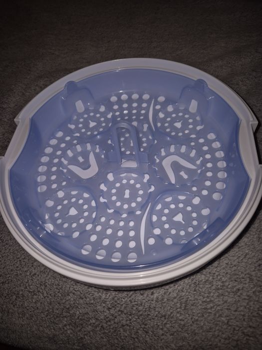 Sterilizator biberoane