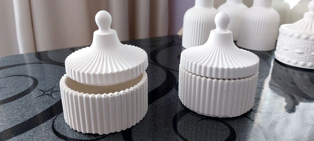 Гипсовые шкатулки и сувениры