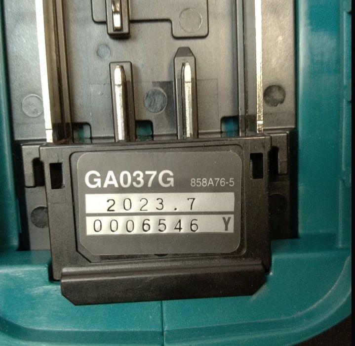 Ушм Makita GA037G