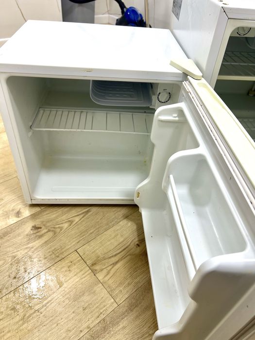 Продам Мини Бар Холодильник