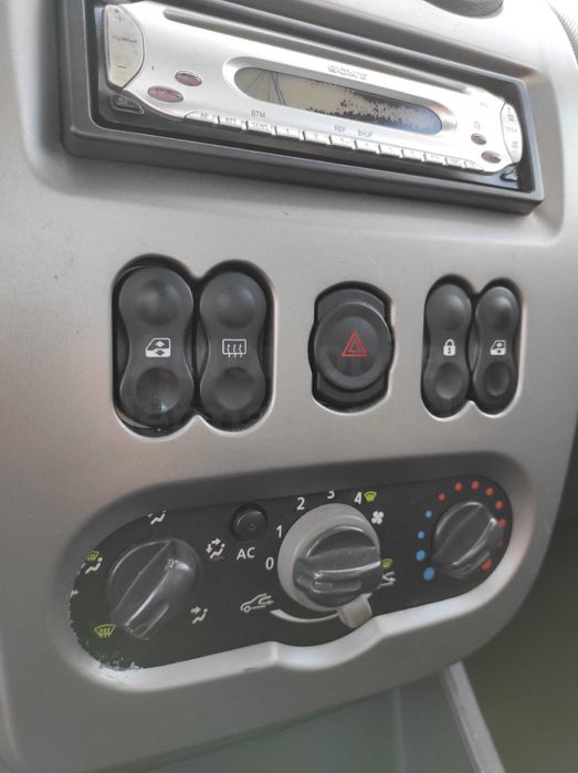 Dacia Sandero 1.2 Eco - Inmatriculat - Clima