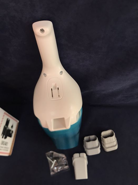 Ръчна прахосмукачка Black & Decker WET & DRY