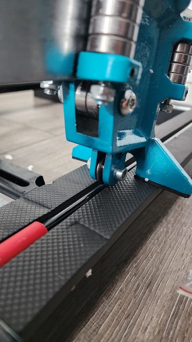 Новый  Плиткорез