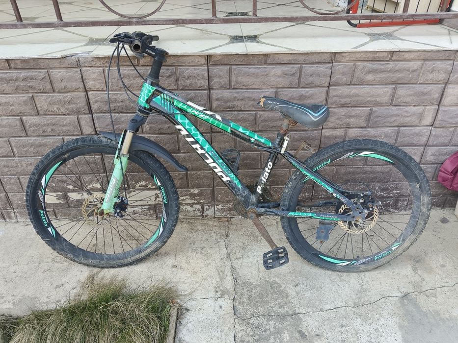 Зеленый велосипед