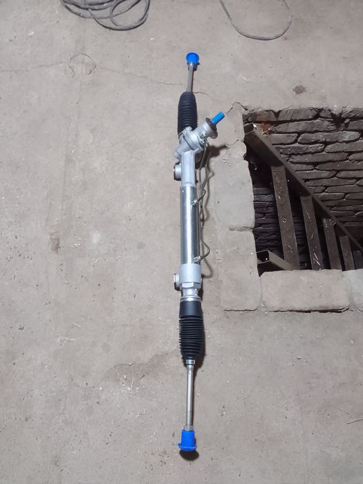 Рулевая рейка с насосом ГУР