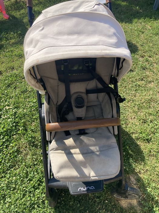 Carucior nuna 3 in 1 cu scoica si landou