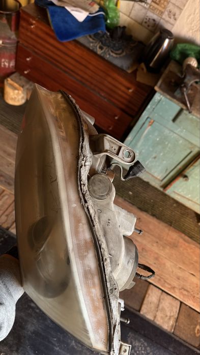 Продам фары на windom/es300