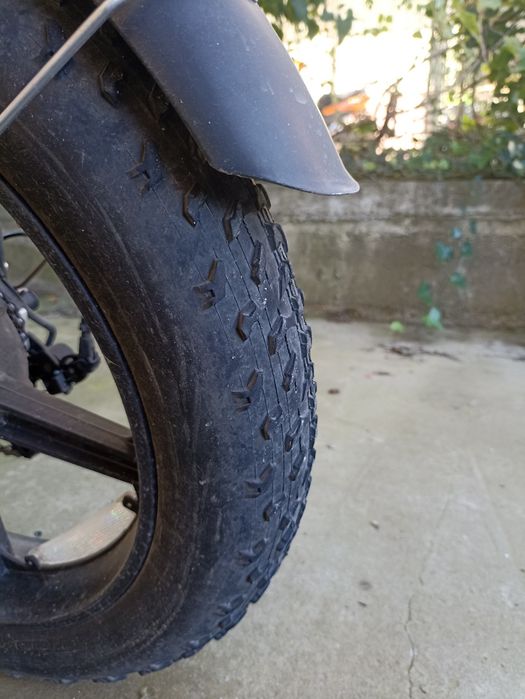 Bicicletă electrică GE Fat Bike V2 urban - 2950 lei