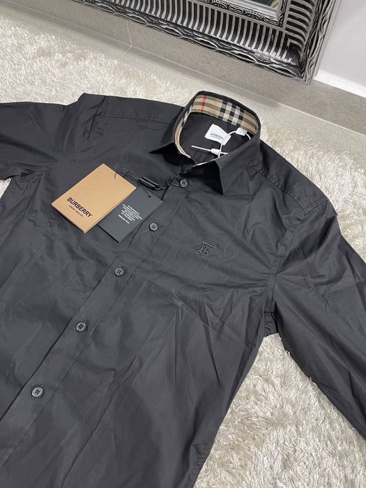 Camasa Burberry colectie noua