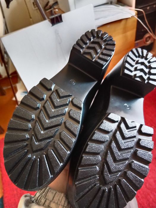 лоферы на каблуке