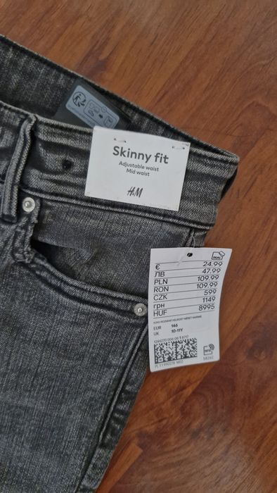 Blugi fete H&M marimea 146 noi cu eticheta
