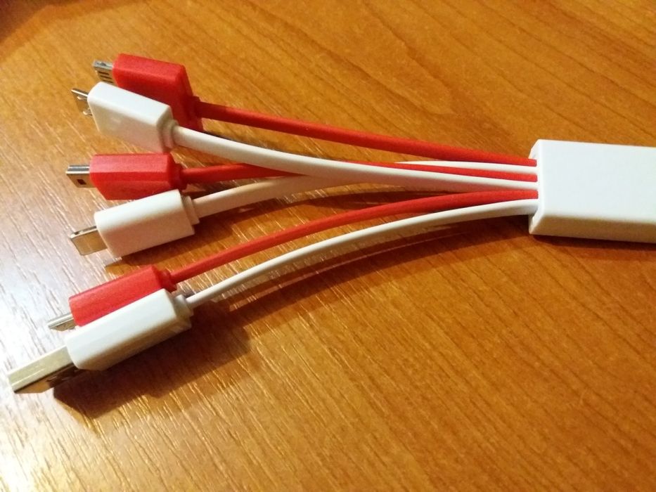 Vand cabluri usb pt diverse incarcatoare