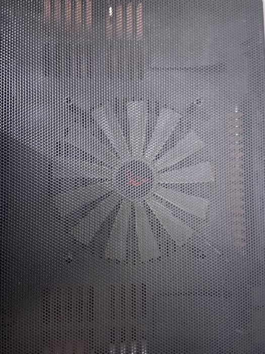 MSI GF63 Thin i5-10300H / GTX 1650 Ti / 512GB SSD – Отлично състояние