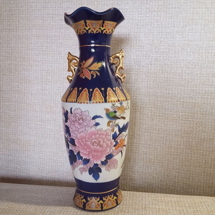 Ваза для цветов керамическая