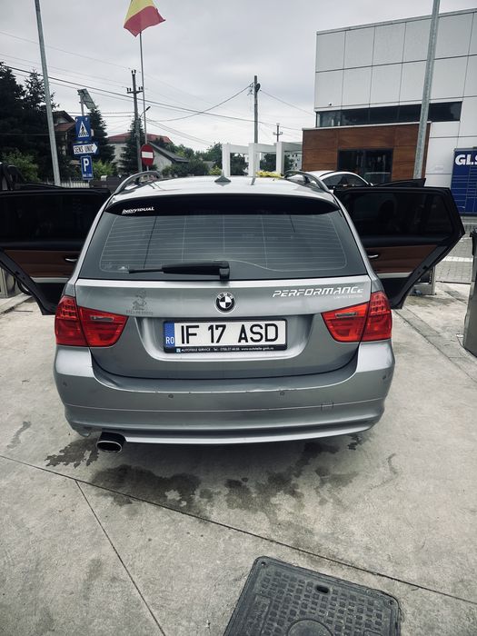 BMW 3 Series 2010 — imagine 4
