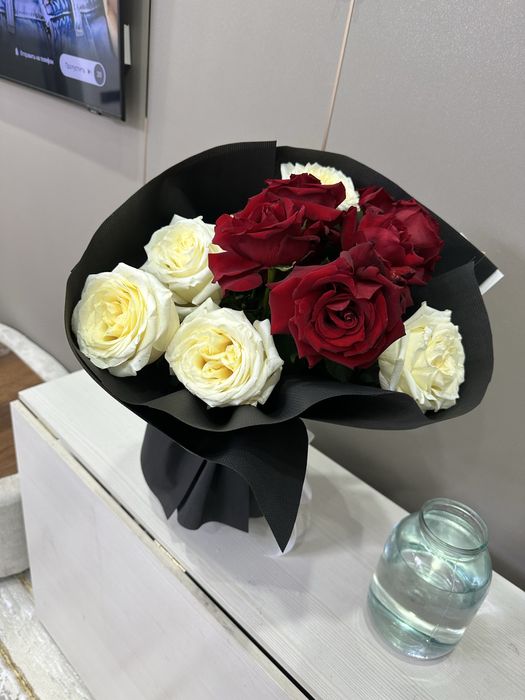 Цветы свежие розы