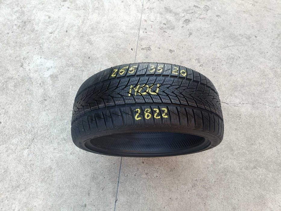O anvelopa noua de iarna 255 35 20 imperial snow dragon dot 2822