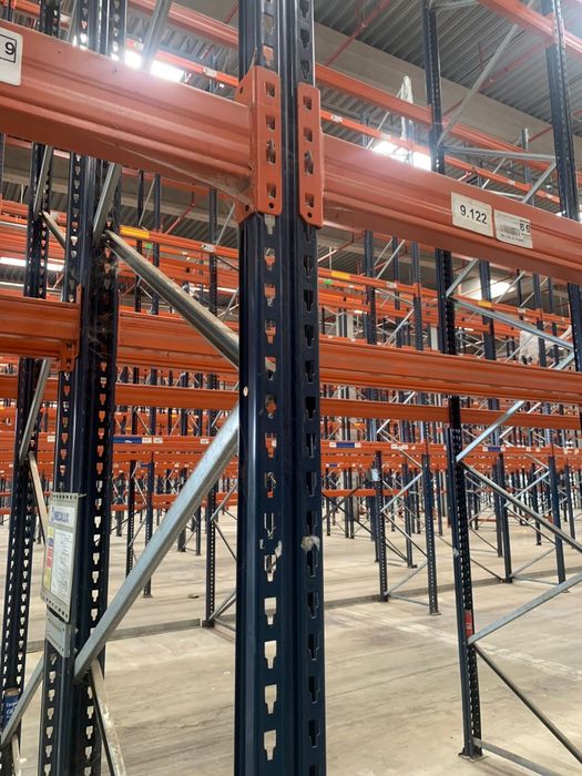 Rafturi metalice profesionale 2,70x 484 metri