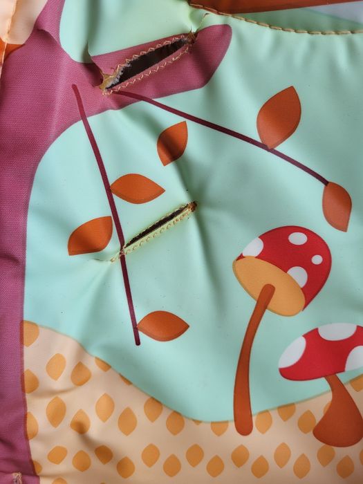 Scaun de masa chicco polly