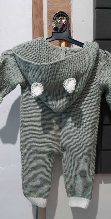 Бебешки дрешки различни размери