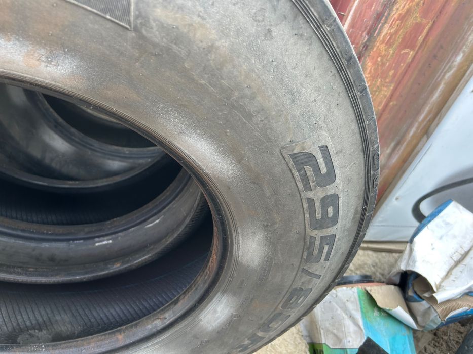 12,00R20 295/80R22