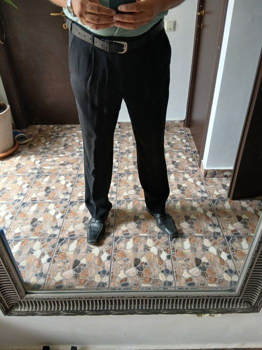 Pantaloni barbati din stofa masura 34/34 stare perfecta