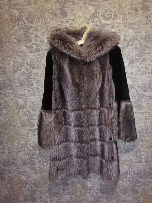 Продам красивую шубу 40.000