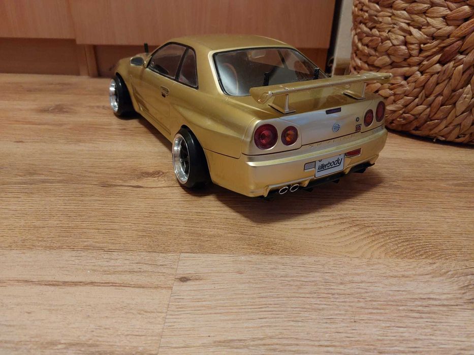 Automodel Drift Maverick 1/10  AWD  Nissan Skyline  strada auriu custom