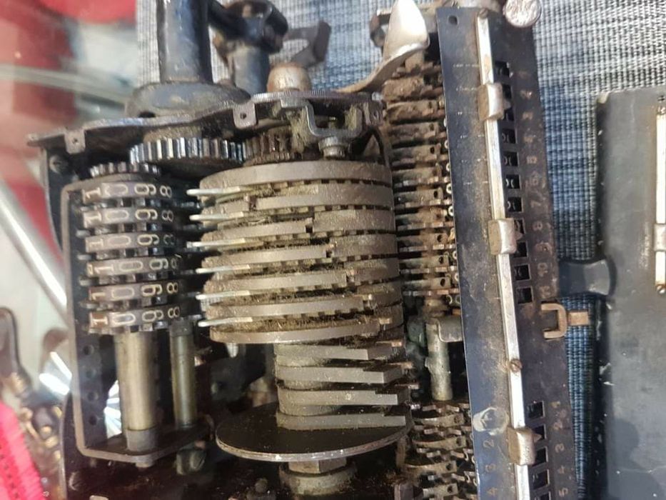 Стара сметачна машина