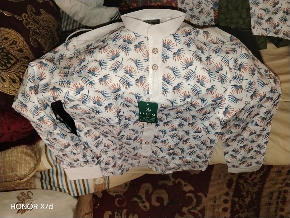 Bolalar kiyimi yabgi sotiladi