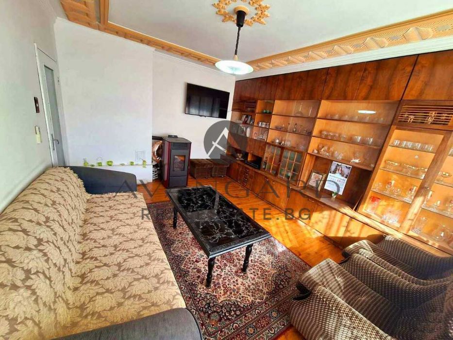 Продава се Етаж от къща в с. Марково, Област Пловдив - 125 кв.м за 1600 €/кв.м - Снимка #1