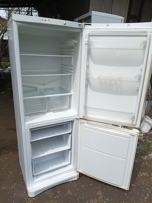 Холодильники двухкамерные  в Алматы