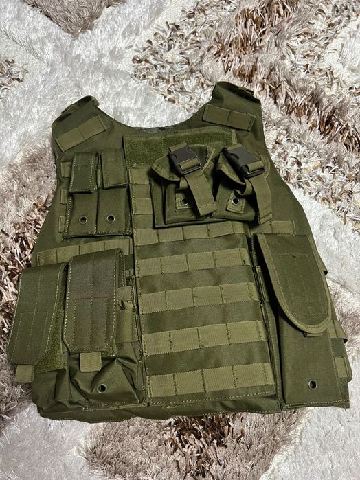 Uniforma militară Multi-Camo
