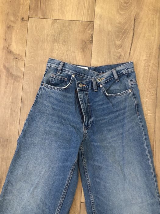 Zara дънки със странично закопчаване