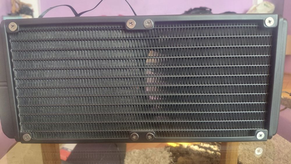 Cooler pe lichid excavator NOU