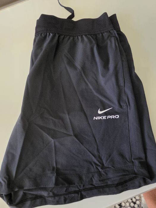Къси панталони Nike Pro! Размер L