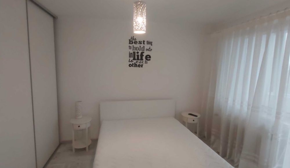 Propietar, apartament 2 camere Dacia Muzeu