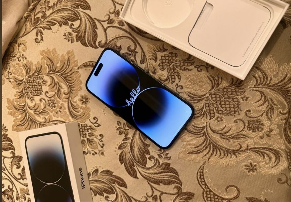 Vand schimb iPhone 14 pro 256 gb impecabil