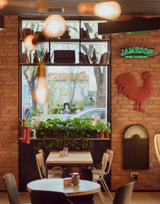 Caramida noua, aparenta feliata, margini. 100% naturală, argila arsa