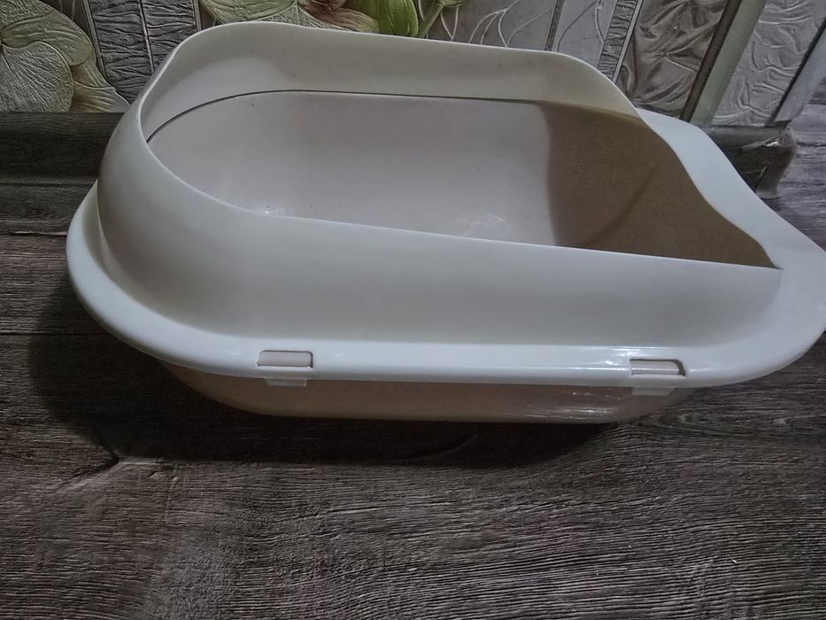 Продаю лоток.   .