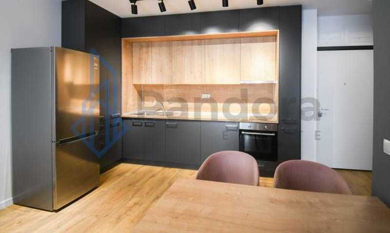 Дава се под наем Двустаен апартамент в София, Кръстова вада - 70 кв.м за 525 € - Снимка #3