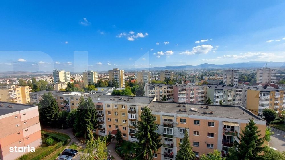 Apartament 3 camere, 67 mp, zona Simeria