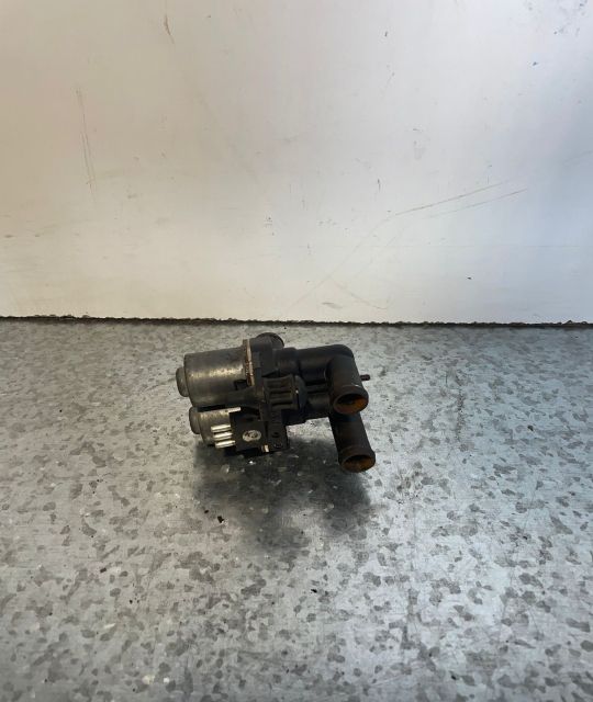 Pompa apa 001 830 3484 Mercedes-Benz C-Class W202/S202