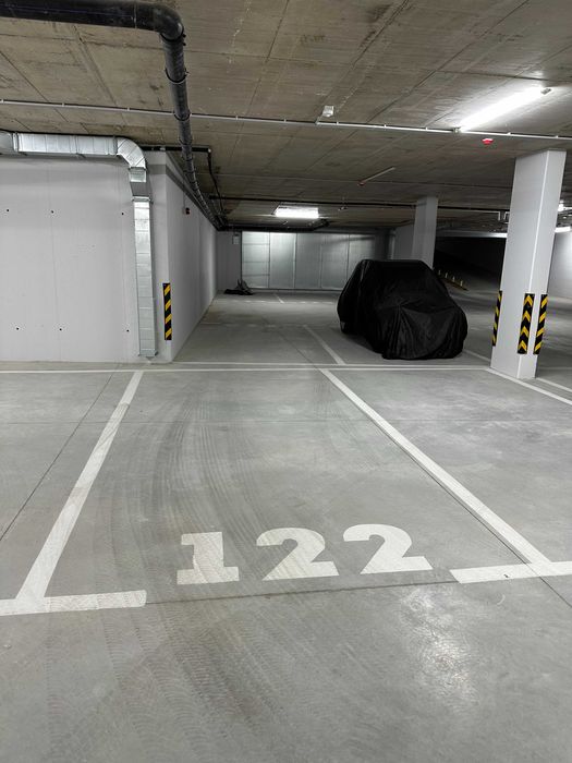 Дава се под наем Гараж / Паркомясто в София, Кръстова вада - 20 кв.м за 127.5 € - Снимка #2