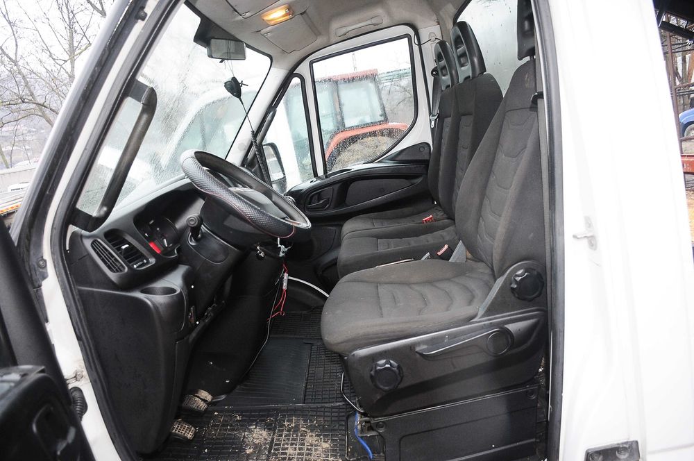 IVECO Daily 35C110 Basculabil/cutie 2016 2.3 110 CP E5 6 trepte cat. B